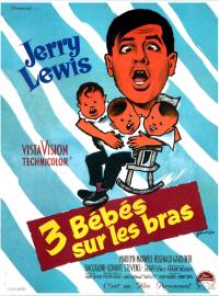 Trois bébés sur les bras