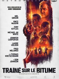 Traîné sur le bitume