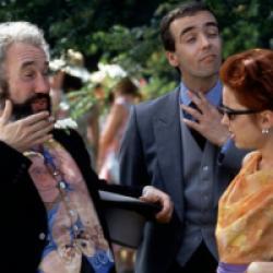 Quatre mariages et un enterrement
