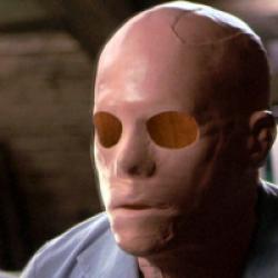 Hollow Man, l'homme sans ombre