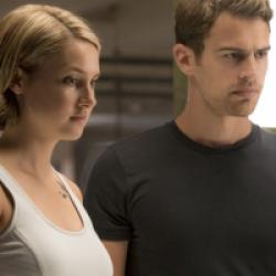 Divergente 3 : au-delà du mur