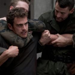 Divergente 3 : au-delà du mur