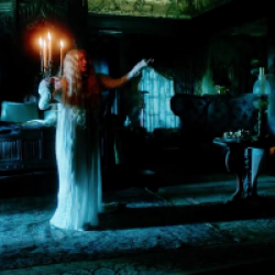 Crimson Peak