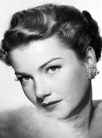 Anne Baxter