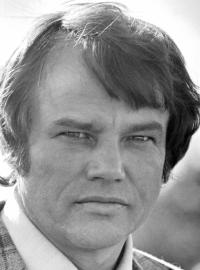Joe Don Baker