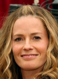 Elisabeth Shue