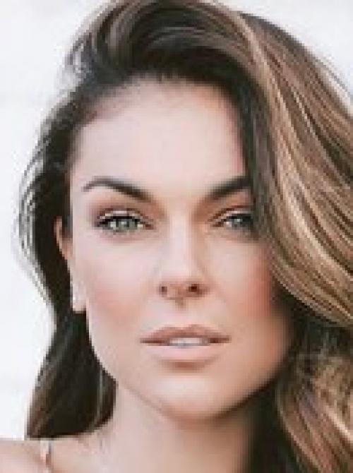 Serinda Swan