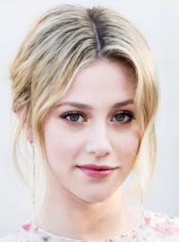 Lili Reinhart