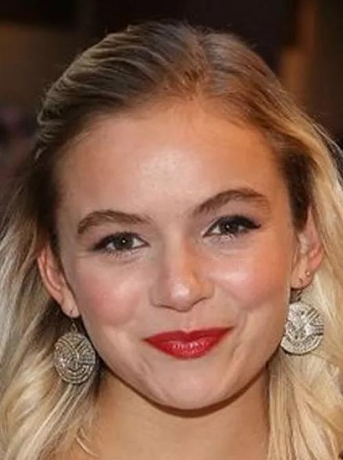 Morgan Saylor