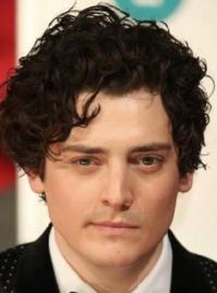 Aneurin Barnard