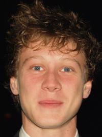 George Mackay