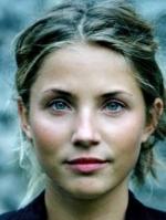Tuva Novotny