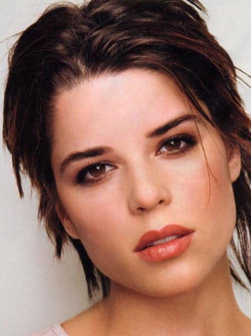 Neve Campbell