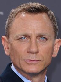 Daniel Craig