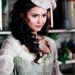 Nina Dobrev