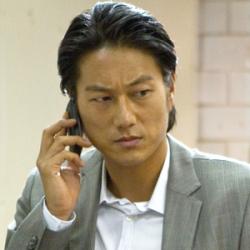 Sung Kang