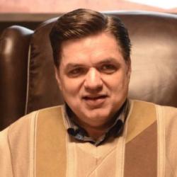 Oliver Platt