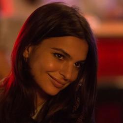 Emily Ratajkowski