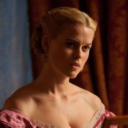 Alice Eve