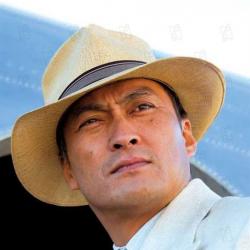 Ken Watanabe