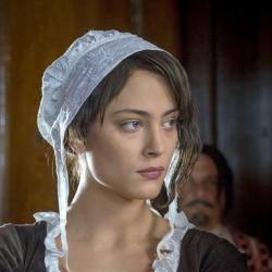 Nora arnezeder
