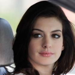 Anne Hathaway
