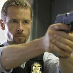 Guy Pearce