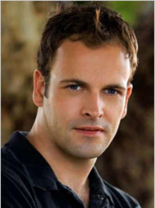 Jonny Lee Miller