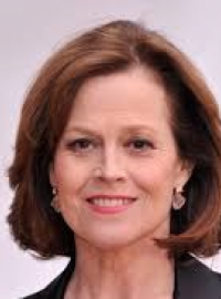 Elizabeth Inglis est  de Sigourney Weaver