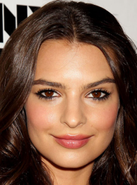 Emily Ratajkowski
