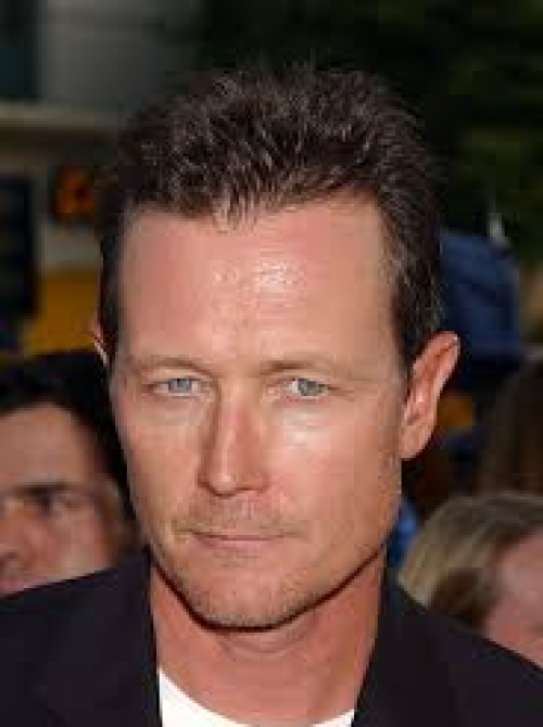 Robert Patrick