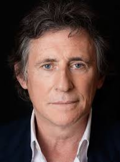 Gabriel Byrne