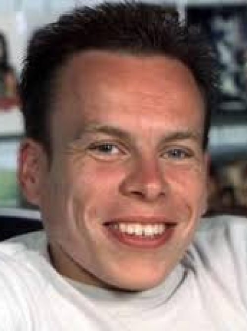 Warwick Davis