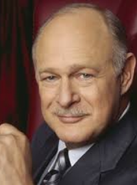 Gerald McRaney