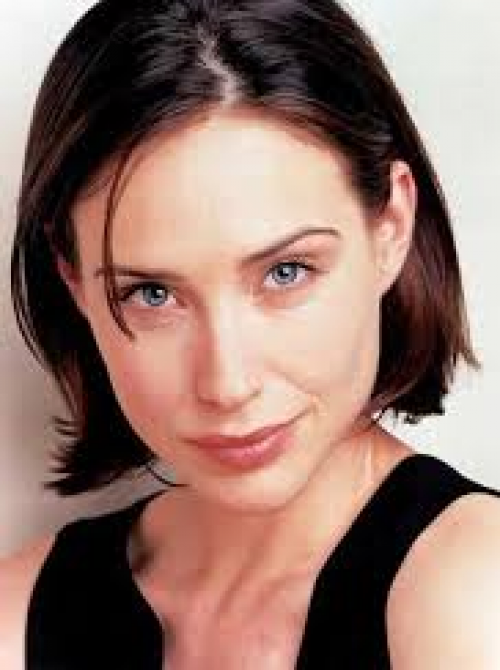 Claire Forlani