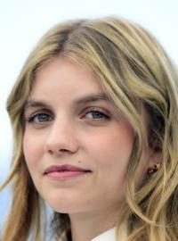 Alba Gaïa Kraghede Bellugi est la soeur de Galatea Bellugi