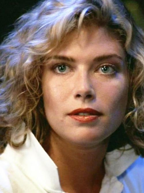 Kelly McGillis