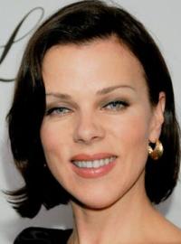 Debi Mazar