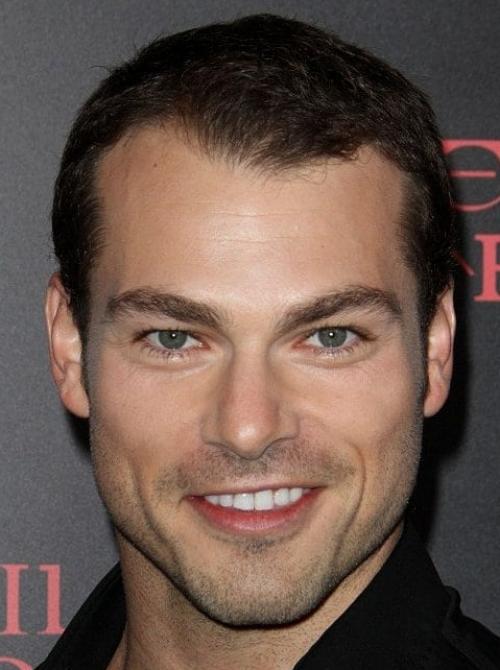 Shawn Roberts