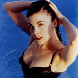 Sherilyn Fenn