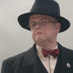 Toby Jones