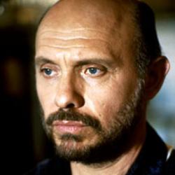 Héctor Elizondo
