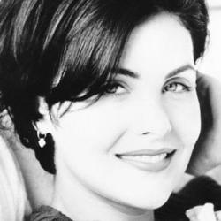 Sherilyn Fenn