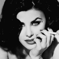 Sherilyn Fenn