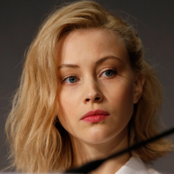 Sarah Gadon