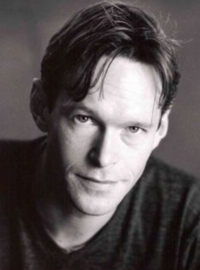 Steven Mackintosh