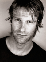 Aaron Eckhart