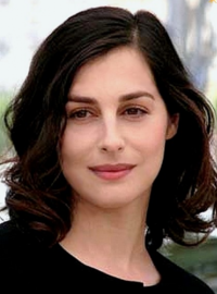 Amira Casar