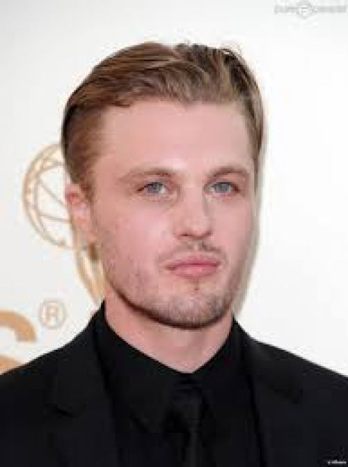 Michael Pitt