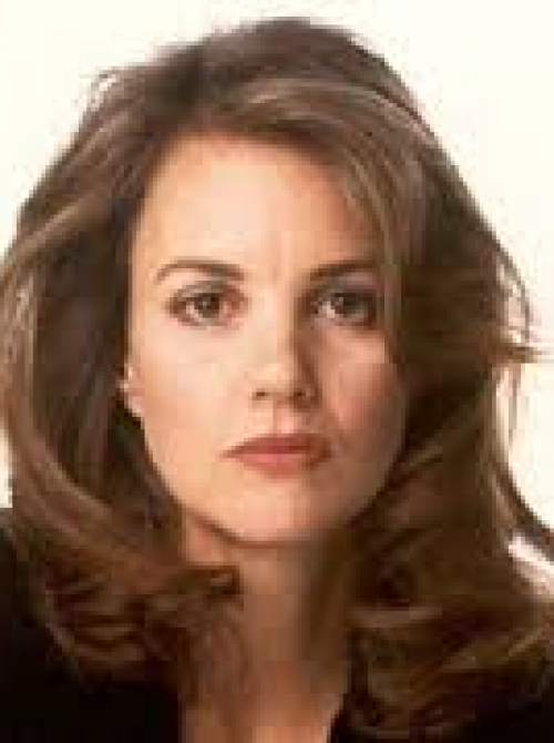 Margaret Colin